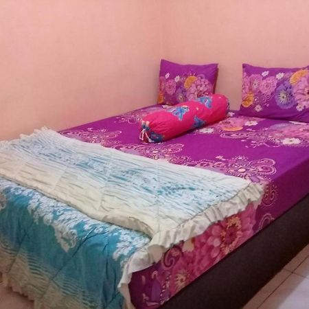 Adelya Homestay Прая Екстер'єр фото